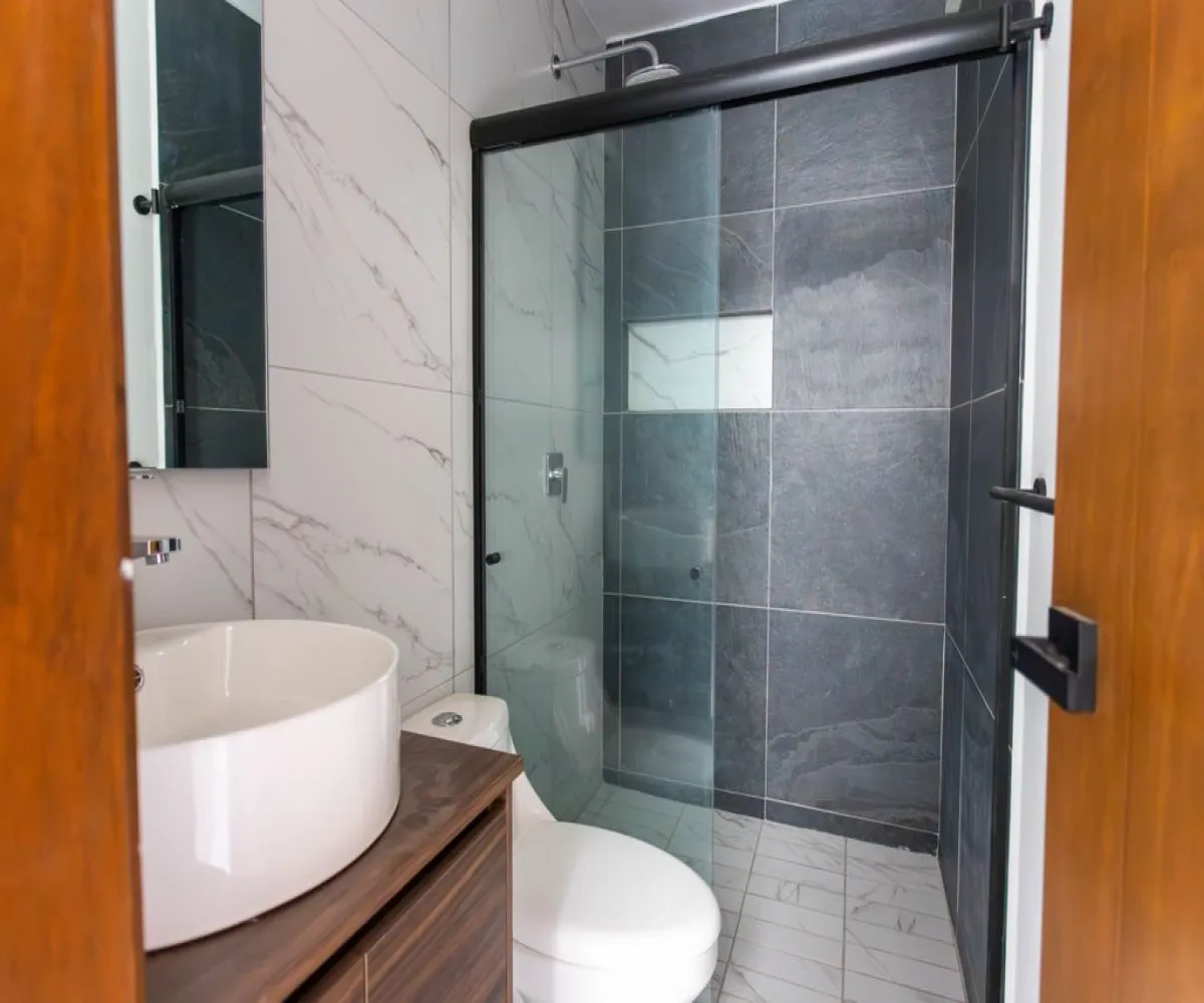 Casa En Venta,Capital Norte,Avenida F 5250 179, Zapopan, Jalisco 45134, 3 Habitaciones,4 Baños,Avenida F,3,ptfA1iJ