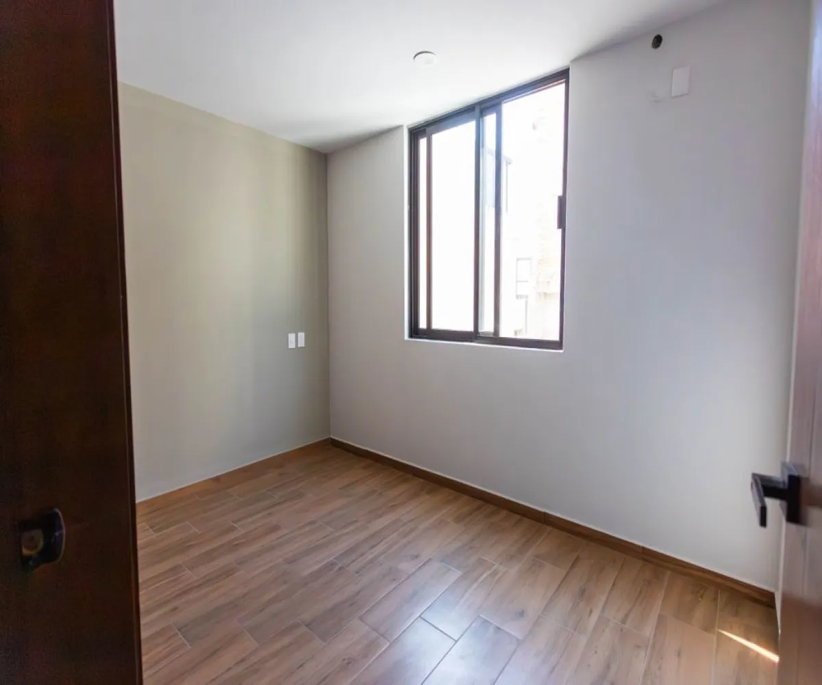 Casa En Venta,Capital Norte,Avenida F 5250 179, Zapopan, Jalisco 45134, 3 Habitaciones,4 Baños,Avenida F,3,ptfA1iJ