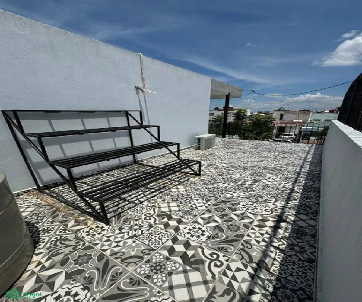 Casa En Venta,Jardines Alcalde,Rodiles 1755, Guadalajara, Jalisco 44298, 4 Habitaciones,2 Baños,Rodiles,3,MX25886103