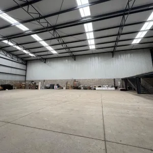 Bodega En Renta,San Sebastián el grande ,Carretera a San Sebastian el Grande 3020, Tlajomulco de Zúñiga, Jalisco 45650,2 Baños,Carretera a San Sebastian el Grande,1,pedTYwT