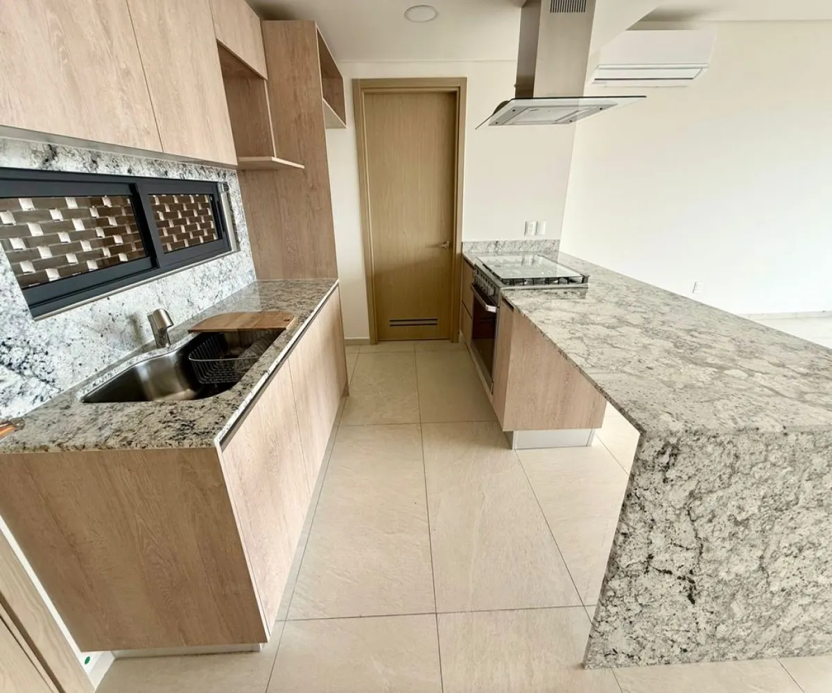 Departamento En Renta,Monraz,Avenida Aztecas 870, Guadalajara, Jalisco 44670, 1 Cuarto,1 Baño,Avenida Aztecas,1,pC4b5FA