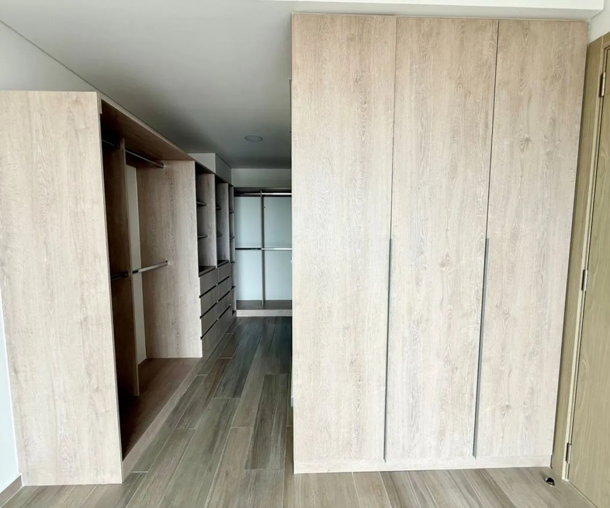 Departamento En Renta,Monraz,Avenida Aztecas 870, Guadalajara, Jalisco 44670, 1 Cuarto,1 Baño,Avenida Aztecas,1,pC4b5FA