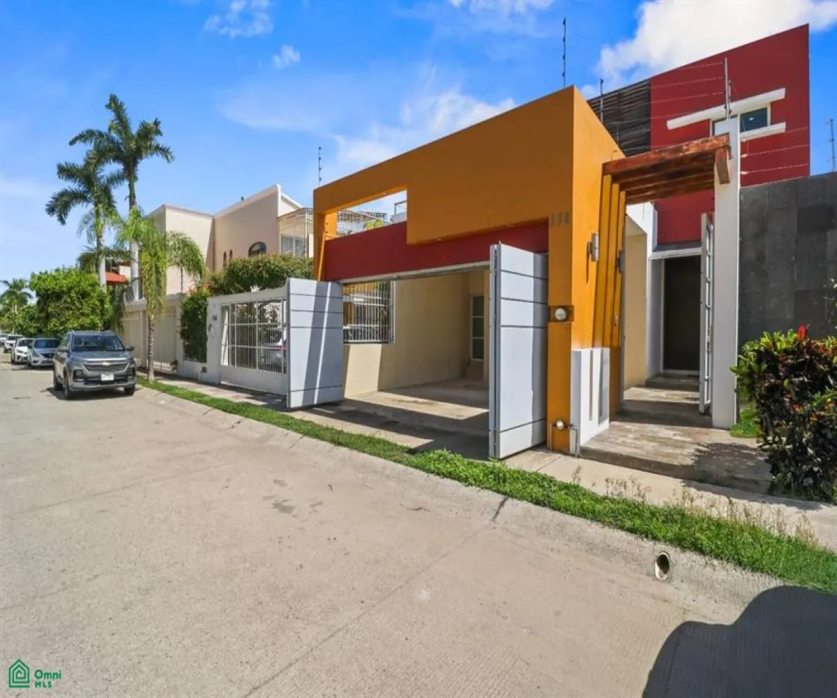 Casa En Venta,Residencial Fluvial Vallarta,Rio Cutzmala 114, Puerto Vallarta, Jalisco 48312, 4 Habitaciones,3 Baños,Rio Cutzmala,2,MX25991509