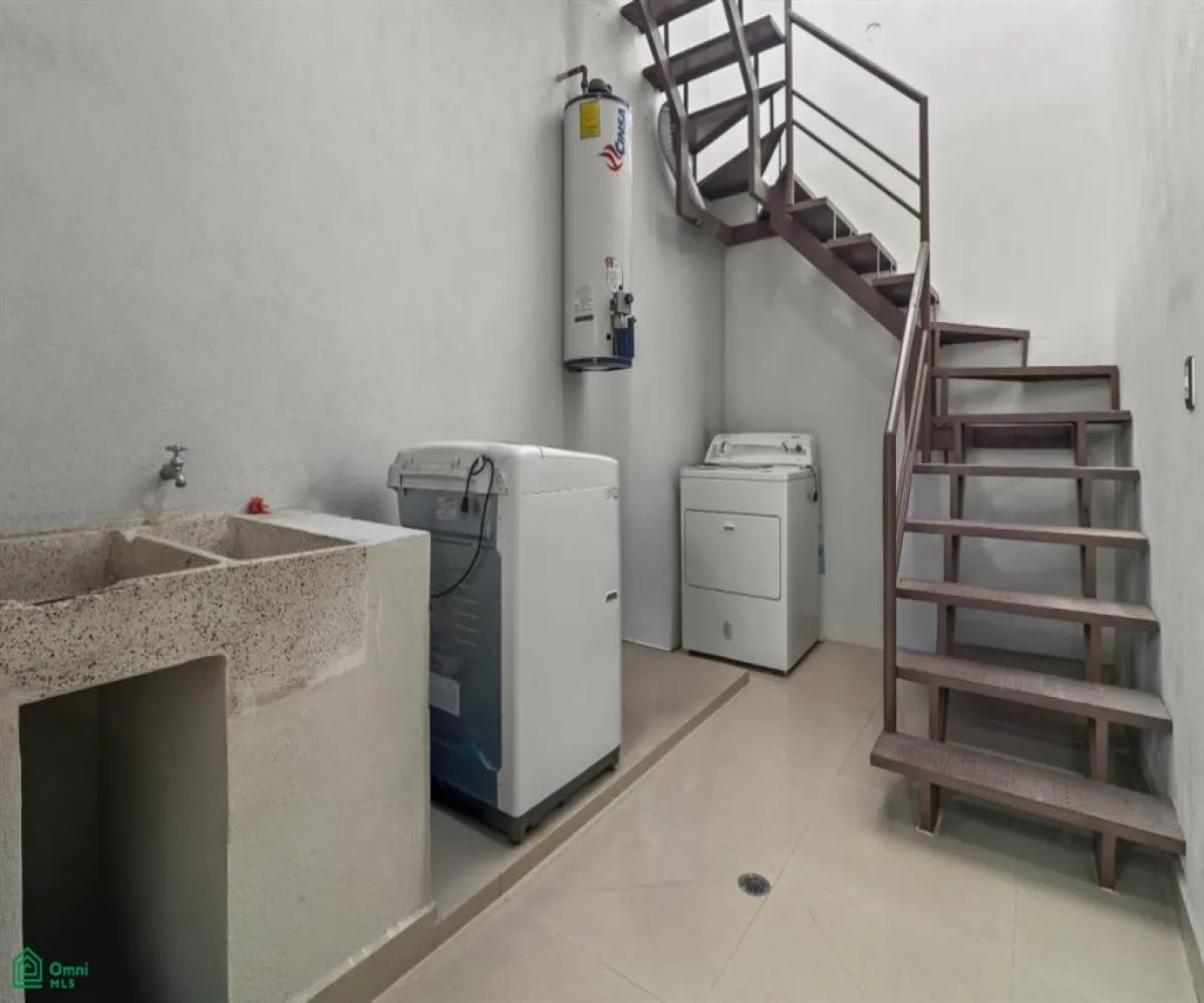 Casa En Venta,Residencial Fluvial Vallarta,Rio Cutzmala 114, Puerto Vallarta, Jalisco 48312, 4 Habitaciones,3 Baños,Rio Cutzmala,2,MX25991509