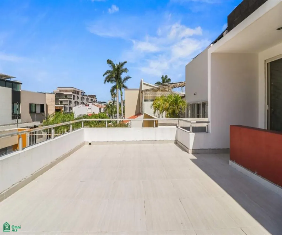 Casa En Venta,Residencial Fluvial Vallarta,Rio Cutzmala 114, Puerto Vallarta, Jalisco 48312, 4 Habitaciones,3 Baños,Rio Cutzmala,2,MX25991509