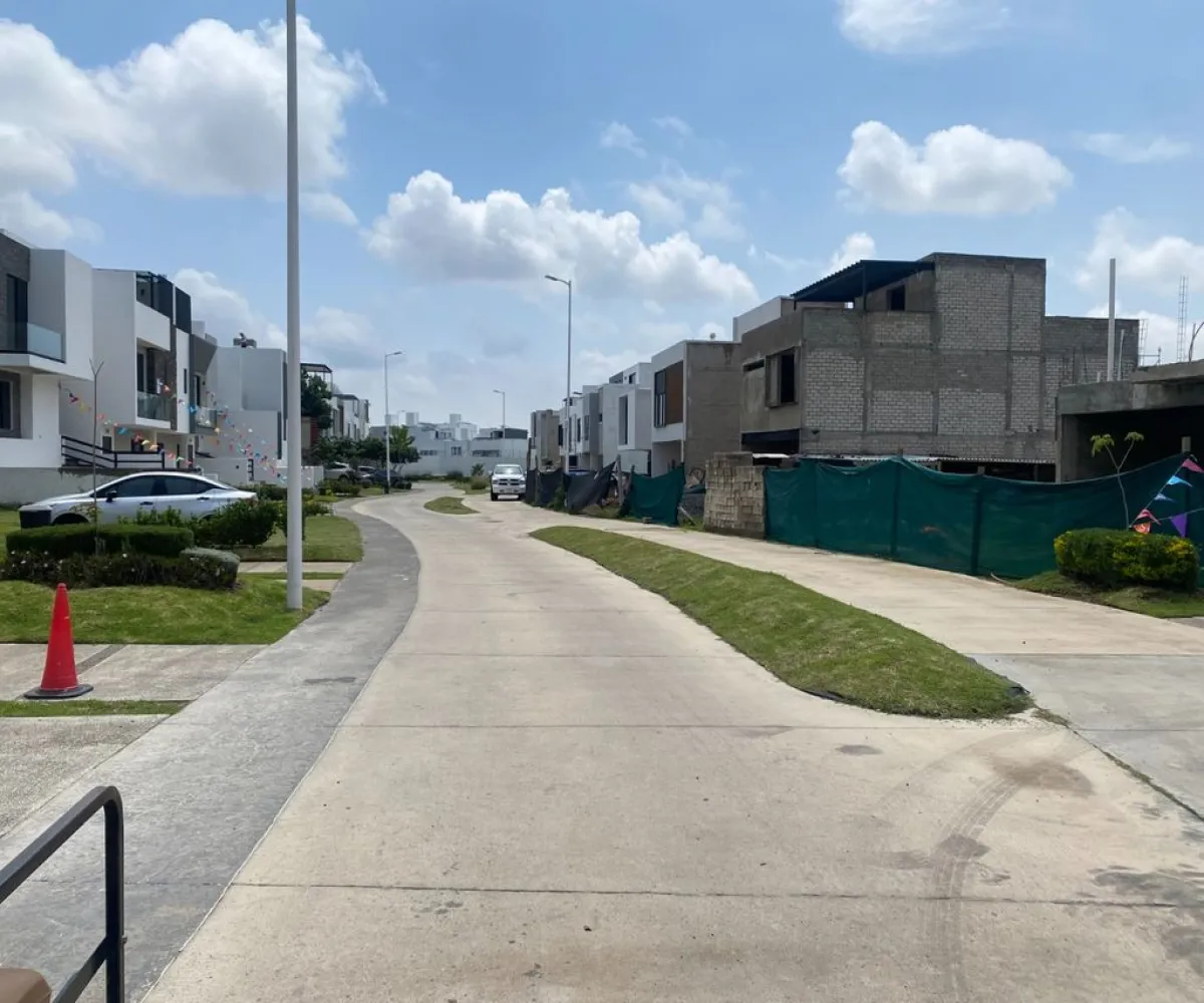 Terreno En Venta,Paraje,Avenida Vuelo de las Grullas 200 219, Tlajomulco de Zúñiga, Jalisco 45645,Avenida Vuelo de las Grullas,pZazGqt