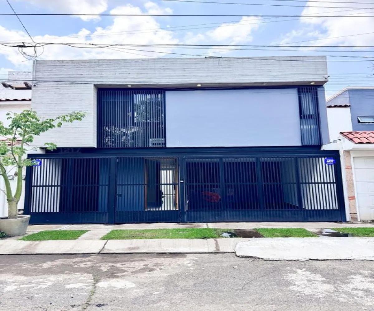 Casa En Venta,Girasoles Acueducto,Jazmines 1217, Zapopan, Jalisco 45138, 3 Habitaciones,3 Baños,Jazmines,3,pEgyeGN