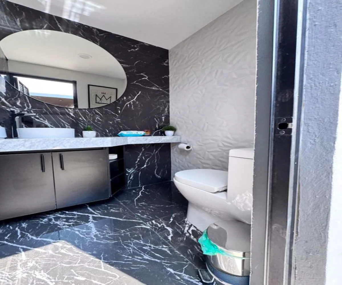 Casa En Venta,Girasoles Acueducto,Jazmines 1217, Zapopan, Jalisco 45138, 3 Habitaciones,3 Baños,Jazmines,3,pEgyeGN