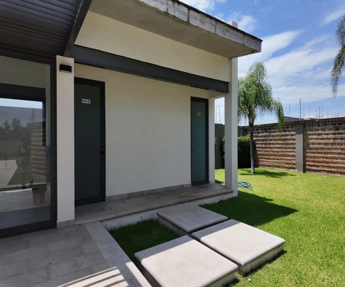 Casa En Venta,Hacienda de San Juan,Avenida General Ramón Corona 2500, Zapopan, Jalisco 45134, 5 Habitaciones,5 Baños,Avenida General Ramón Corona,2,p5aHmeD