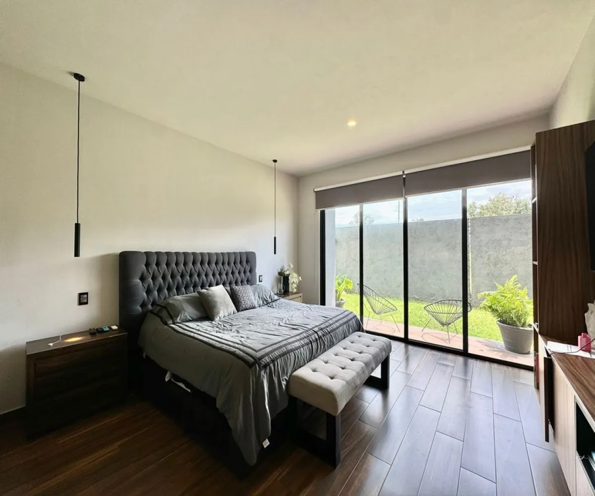 Casa En Venta,Hacienda de San Juan,Avenida General Ramón Corona 2500, Zapopan, Jalisco 45134, 5 Habitaciones,5 Baños,Avenida General Ramón Corona,2,p5aHmeD