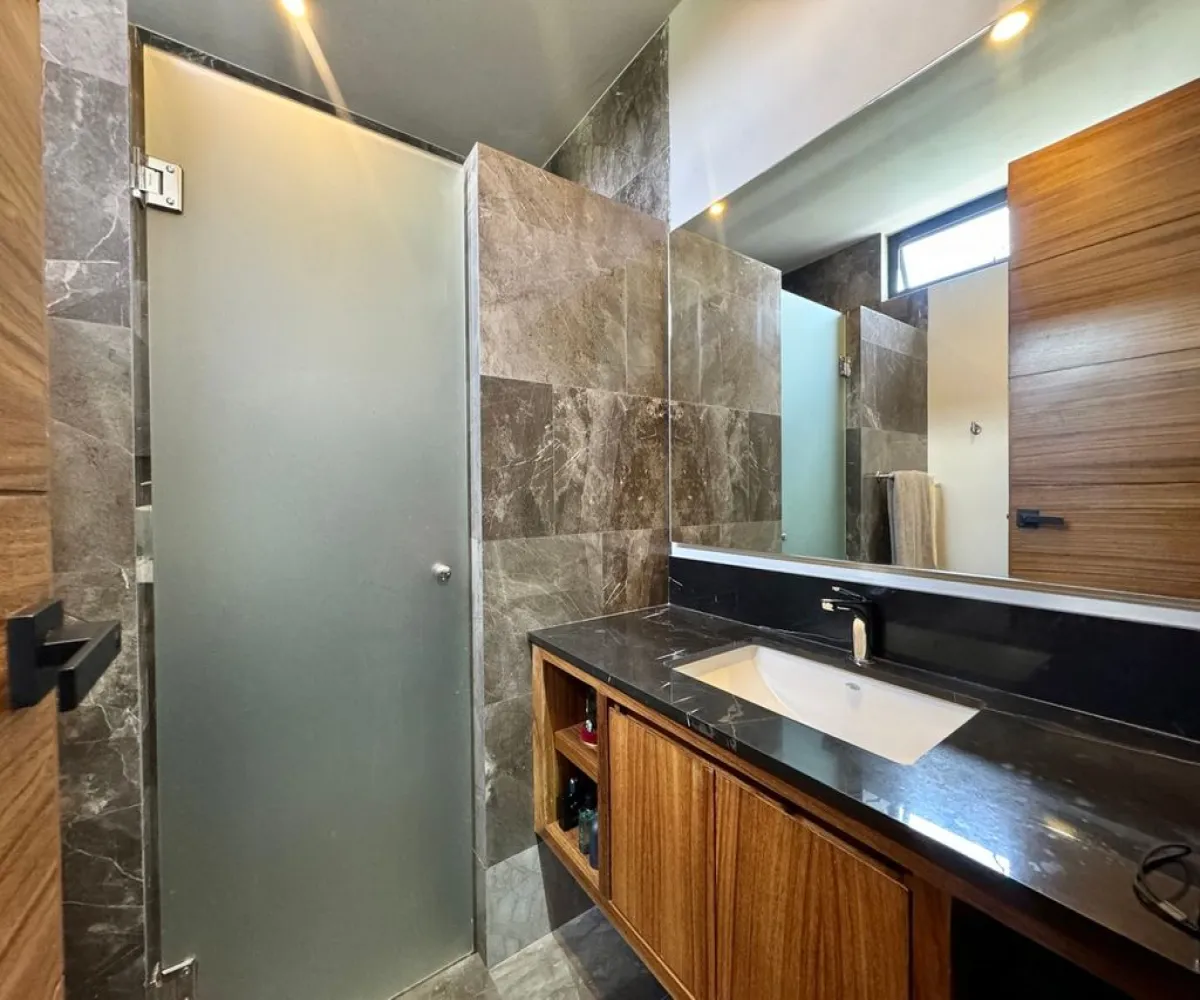 Casa En Venta,Hacienda de San Juan,Avenida General Ramón Corona 2500, Zapopan, Jalisco 45134, 5 Habitaciones,5 Baños,Avenida General Ramón Corona,2,p5aHmeD