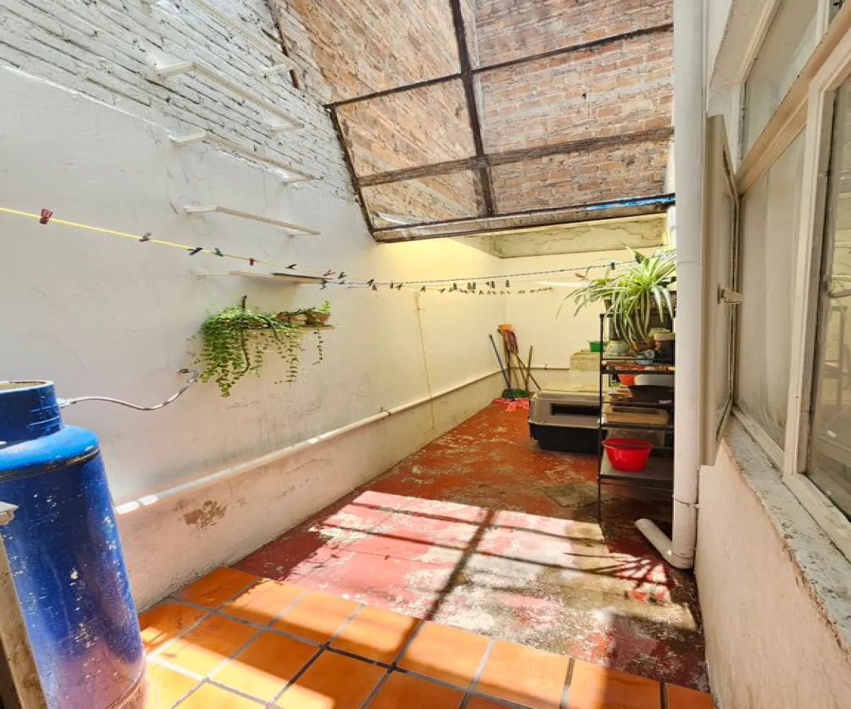 Casa En Venta,Atlas,Calle Río La Barca 1529, Guadalajara, Jalisco 44870, 2 Habitaciones,1 Baño,Calle Río La Barca,2,pS502H3