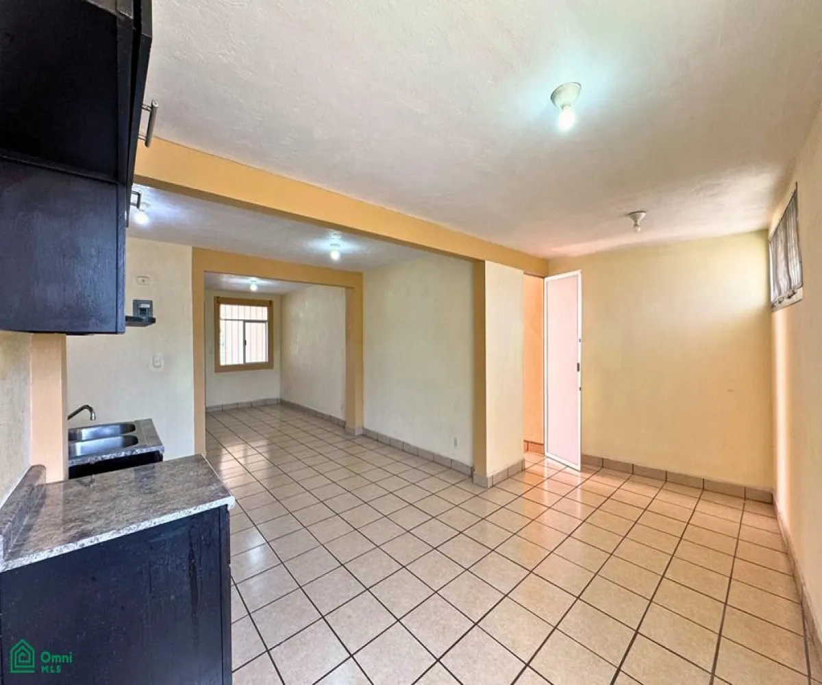 Casa En Venta,Fraccionamiento Albaterra,Rio Eufrates 80, Zapopan, Jalisco 45200, 2 Habitaciones,1 Baño,Rio Eufrates,2,MX25991906