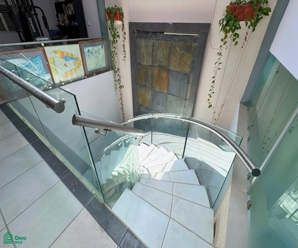 Casa En Venta,Villaseñor,Gral. Coronado 872, Guadalajara, Jalisco 44260, 5 Habitaciones,5 Baños,Gral. Coronado,3,MX25991915