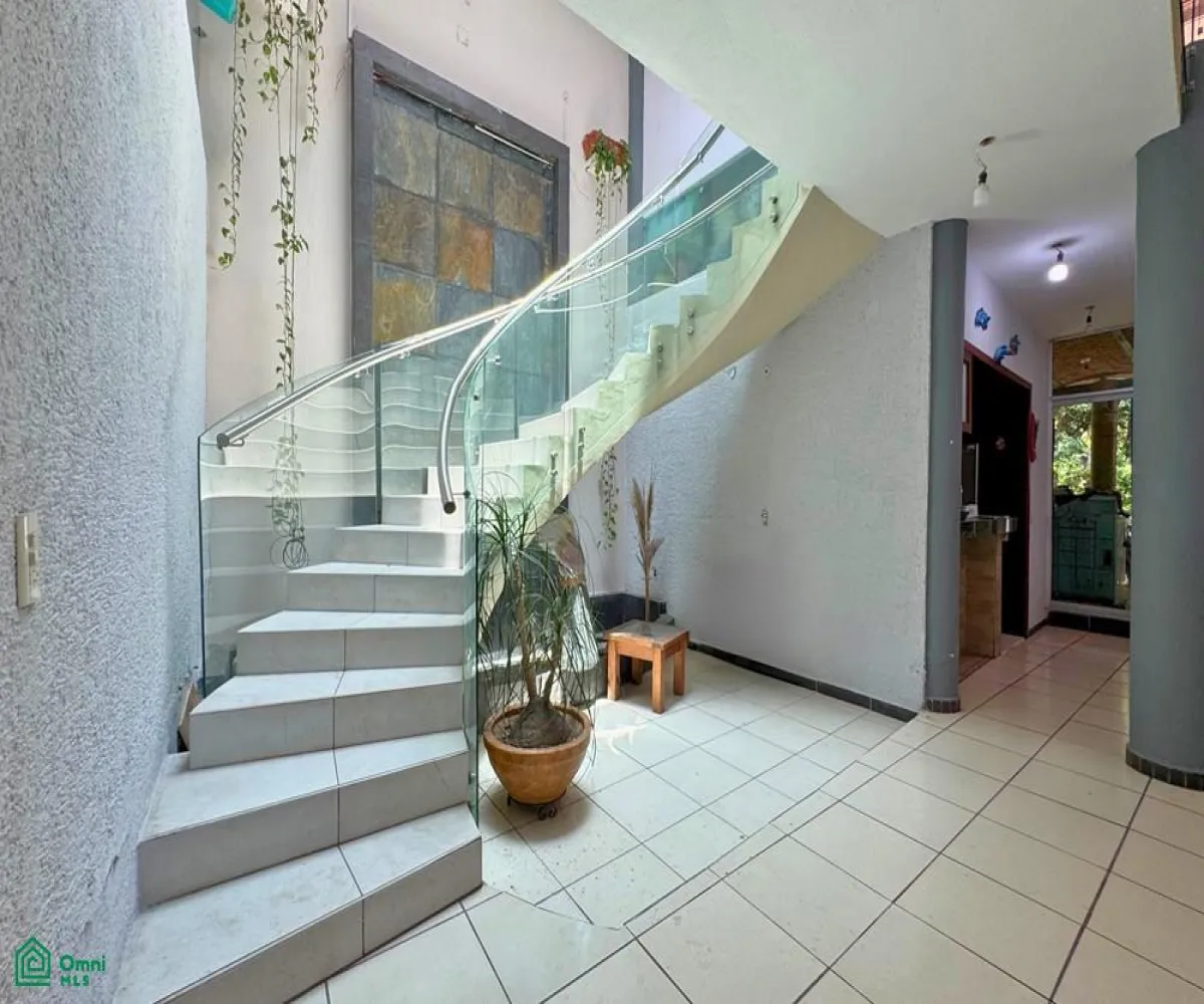 Casa En Venta,Villaseñor,Gral. Coronado 872, Guadalajara, Jalisco 44260, 5 Habitaciones,5 Baños,Gral. Coronado,3,MX25991915