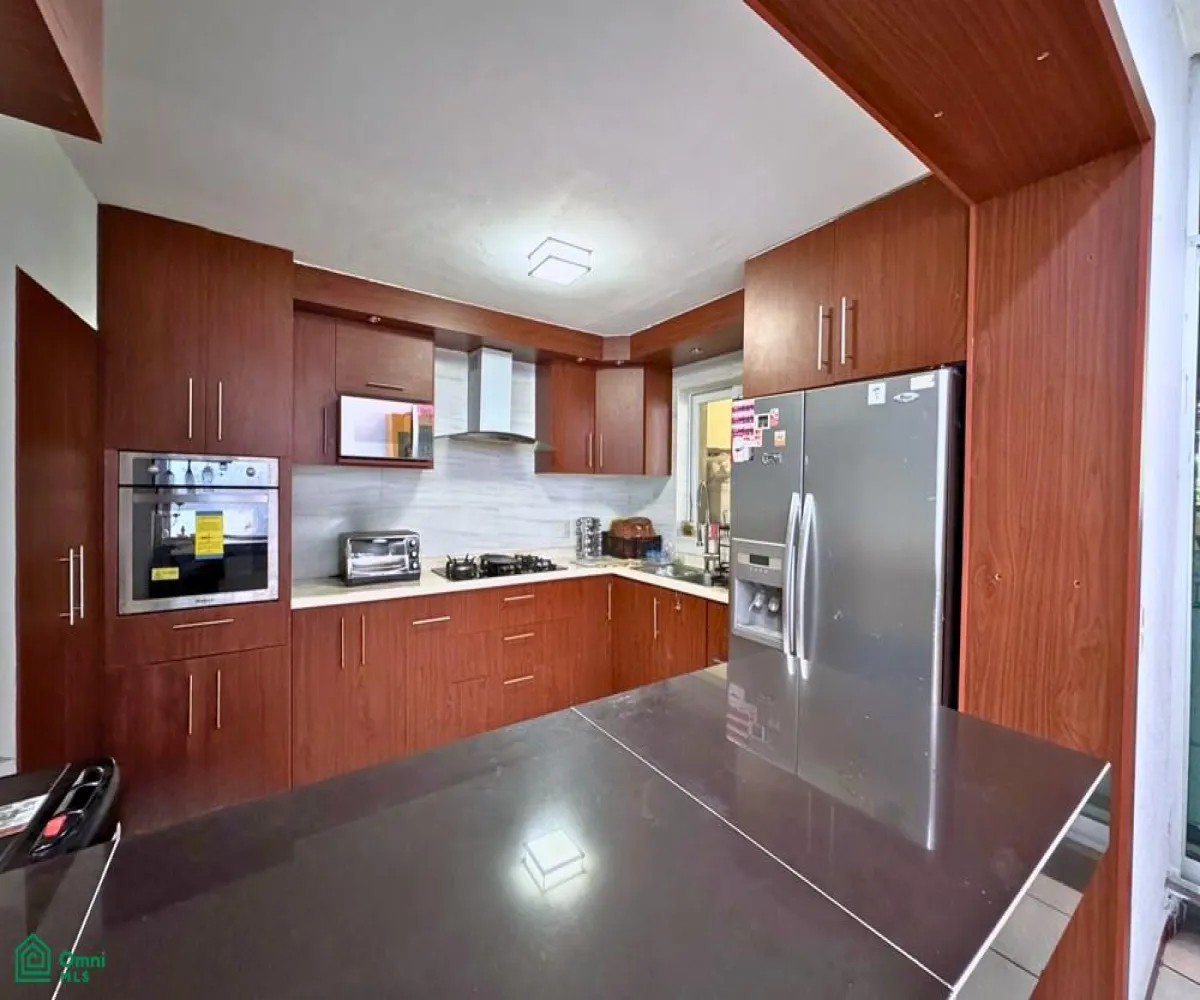 Casa En Venta,Villaseñor,Gral. Coronado 872, Guadalajara, Jalisco 44260, 5 Habitaciones,5 Baños,Gral. Coronado,3,MX25991915