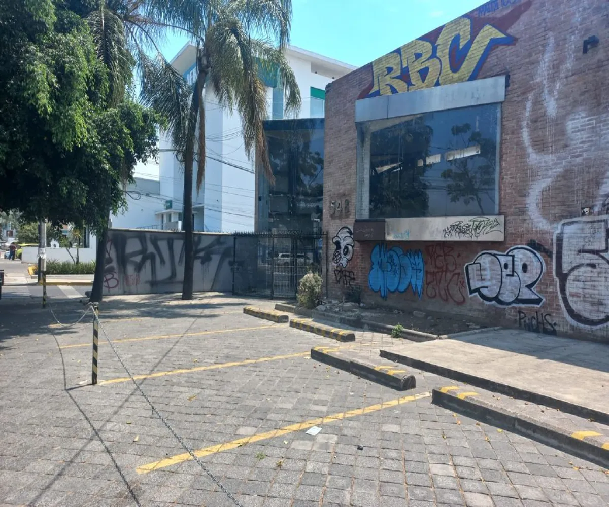 Local En Renta,Ladron De Guevara,Avenida de las Américas 512, Guadalajara, Jalisco 44600,1 Baño,Avenida de las Américas,1,poTS3pw