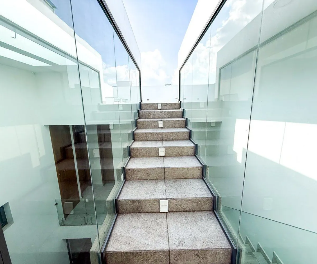 Casa En Venta,Valle imperial coto romano 2 ,Boulevard Valle Imperial 98 89, Zapopan, Jalisco 45134, 4 Habitaciones,4 Baños,Boulevard Valle Imperial,1,pC3miUo