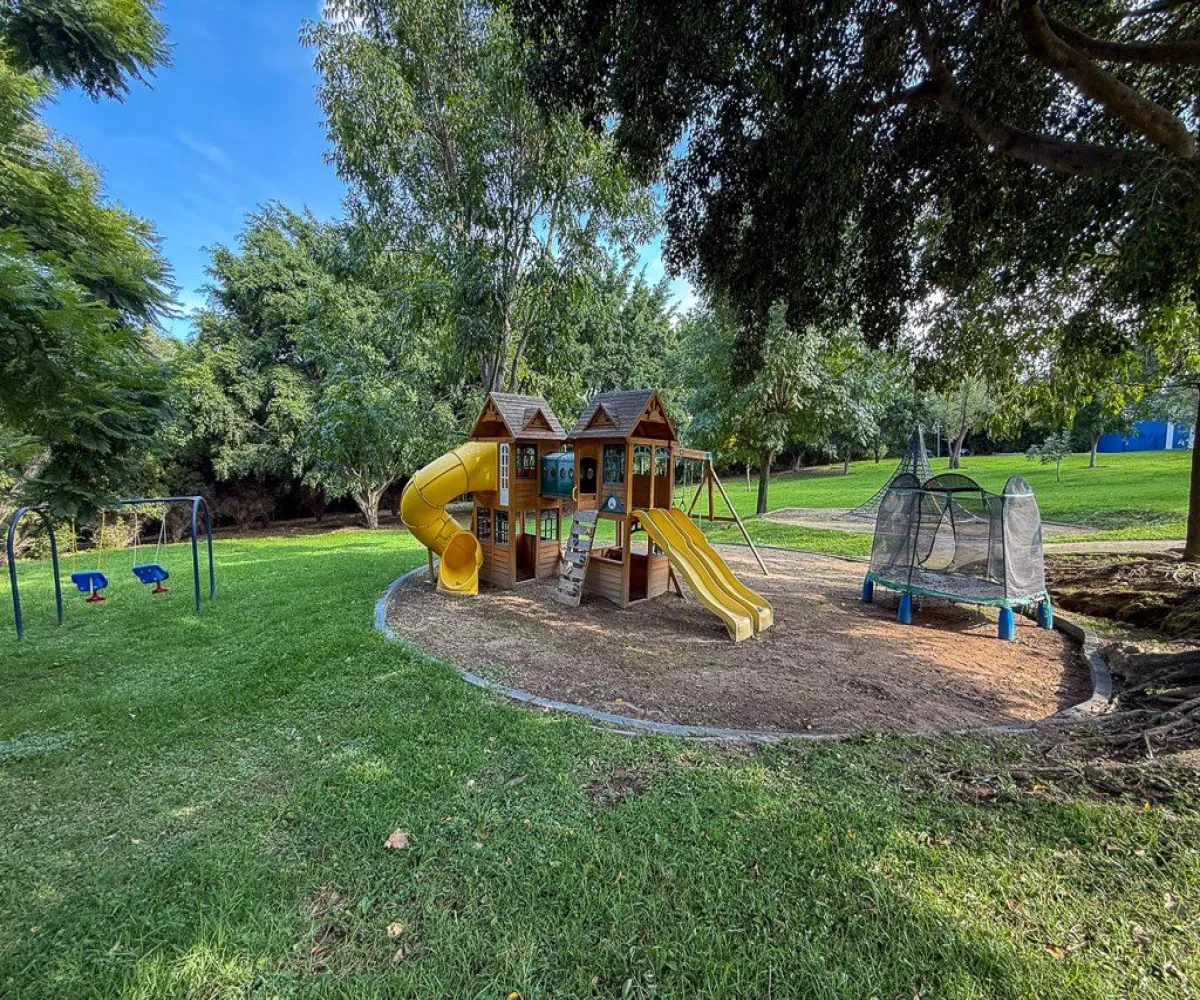 Casa En Venta,Valle imperial coto romano 2 ,Boulevard Valle Imperial 98 89, Zapopan, Jalisco 45134, 4 Habitaciones,4 Baños,Boulevard Valle Imperial,1,pC3miUo