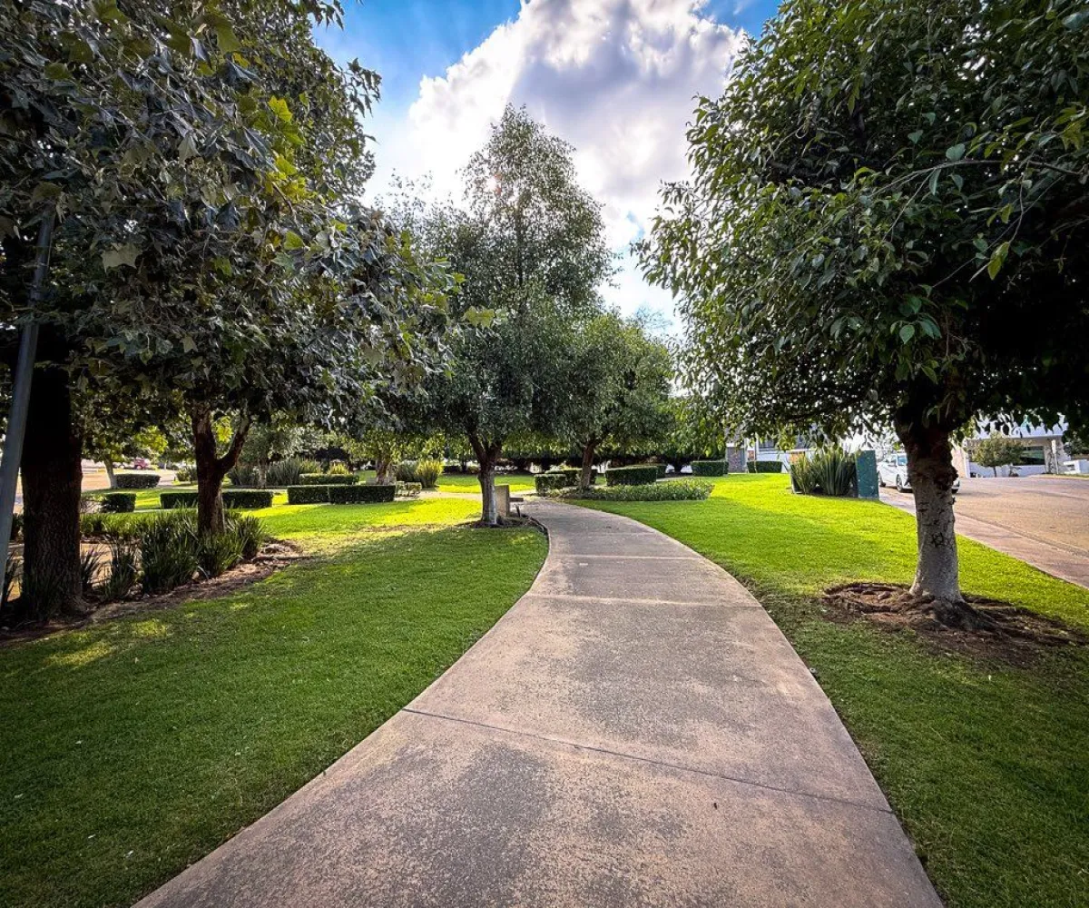 Casa En Venta,Valle imperial coto romano 2 ,Boulevard Valle Imperial 98 89, Zapopan, Jalisco 45134, 4 Habitaciones,4 Baños,Boulevard Valle Imperial,1,pC3miUo