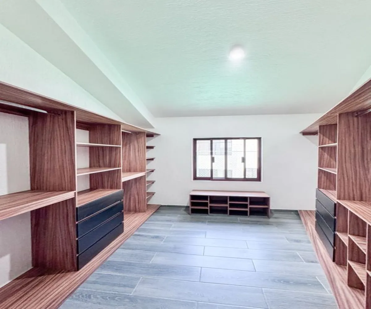 Casa En Venta,Virreyes ,Avenida Naciones Unidas S/N 5863, Zapopan, Jalisco 45110, 3 Habitaciones,4 Baños,Avenida Naciones Unidas,2,pme8OKn