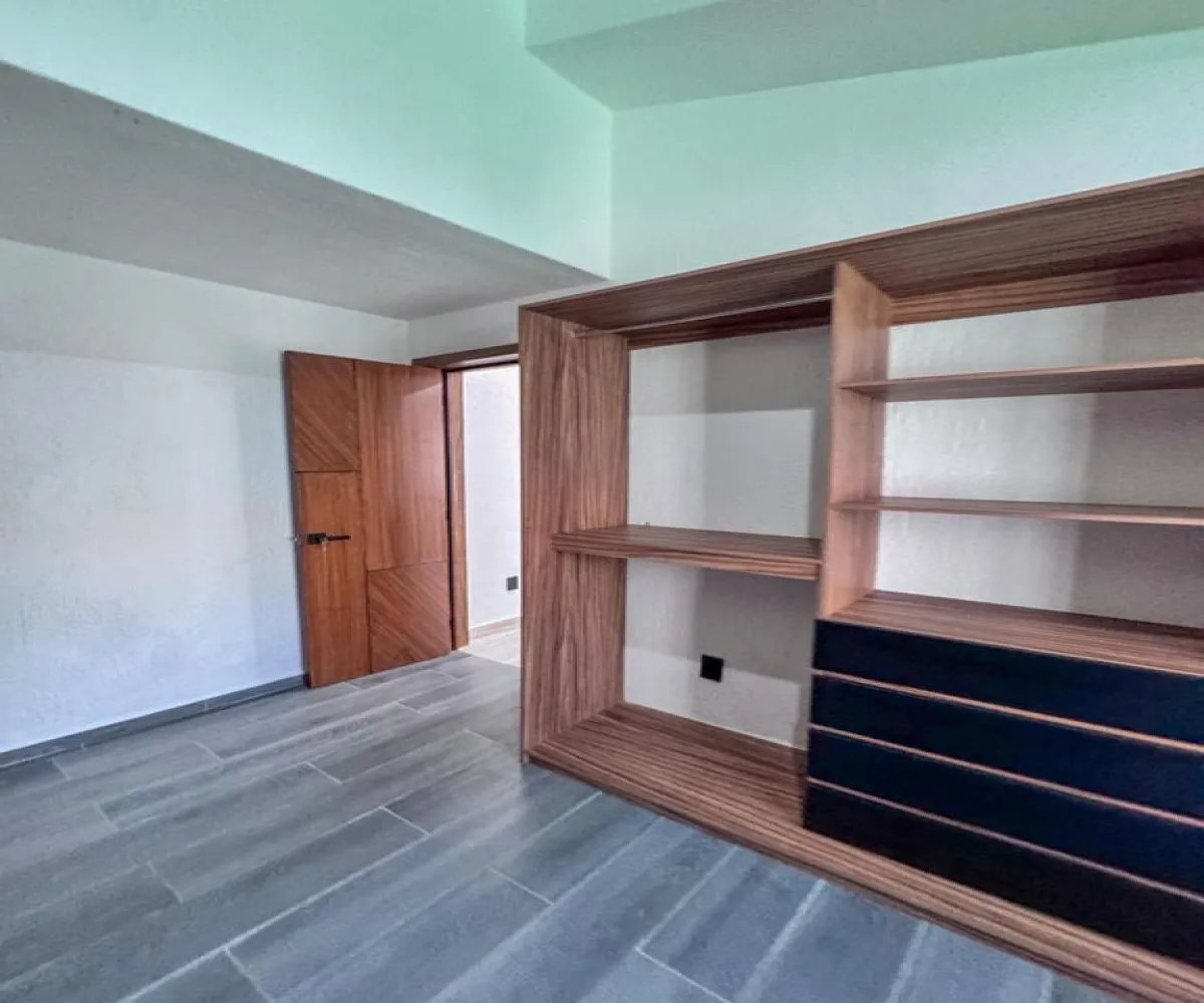 Casa En Venta,Virreyes ,Avenida Naciones Unidas S/N 5863, Zapopan, Jalisco 45110, 3 Habitaciones,4 Baños,Avenida Naciones Unidas,2,pme8OKn