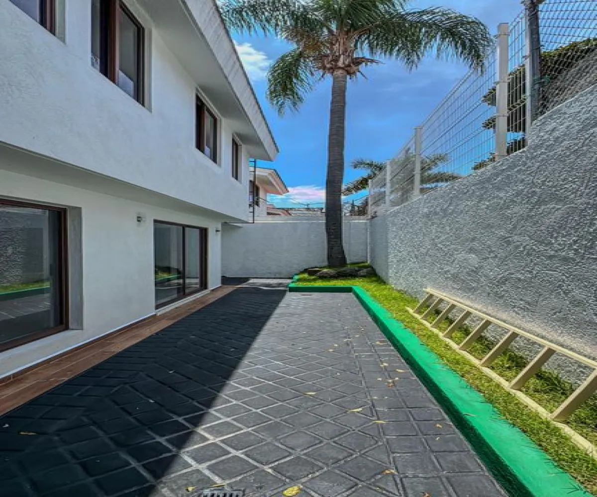 Casa En Venta,Virreyes ,Avenida Naciones Unidas S/N 5863, Zapopan, Jalisco 45110, 3 Habitaciones,4 Baños,Avenida Naciones Unidas,2,pme8OKn