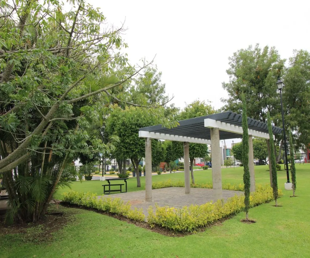 Casa En Venta,Casa Fuerte,Avenida Casa Fuerte 1, Tlajomulco de Zúñiga, Jalisco 45645, 2 Habitaciones,2 Baños,Avenida Casa Fuerte,2,p6L3o3L