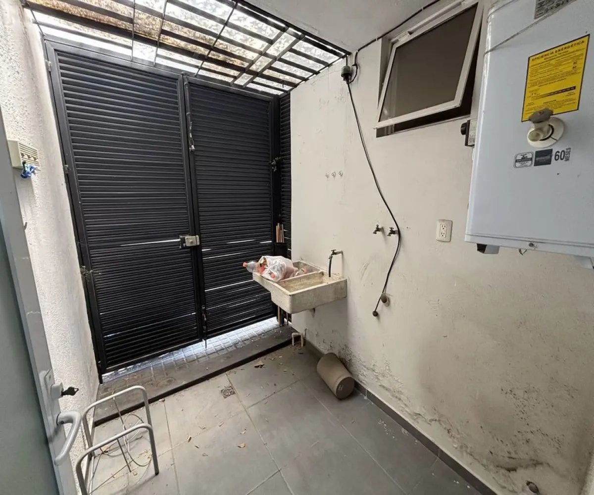 Casa En Venta,Casa Fuerte,Avenida Casa Fuerte 1, Tlajomulco de Zúñiga, Jalisco 45645, 2 Habitaciones,2 Baños,Avenida Casa Fuerte,2,p6L3o3L