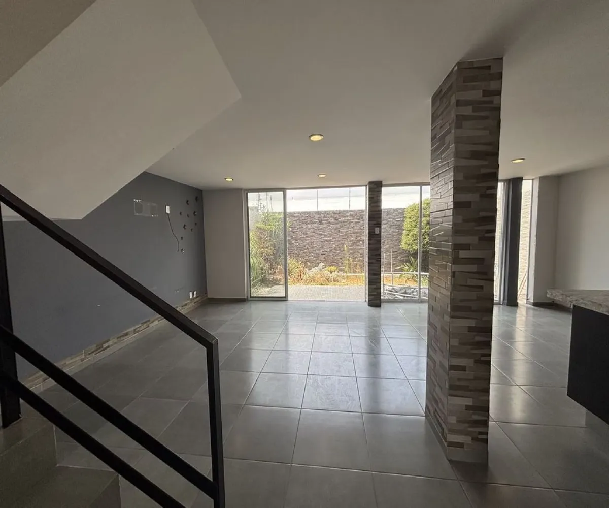 Casa En Venta,Casa Fuerte,Avenida Casa Fuerte 1, Tlajomulco de Zúñiga, Jalisco 45645, 2 Habitaciones,2 Baños,Avenida Casa Fuerte,2,p6L3o3L