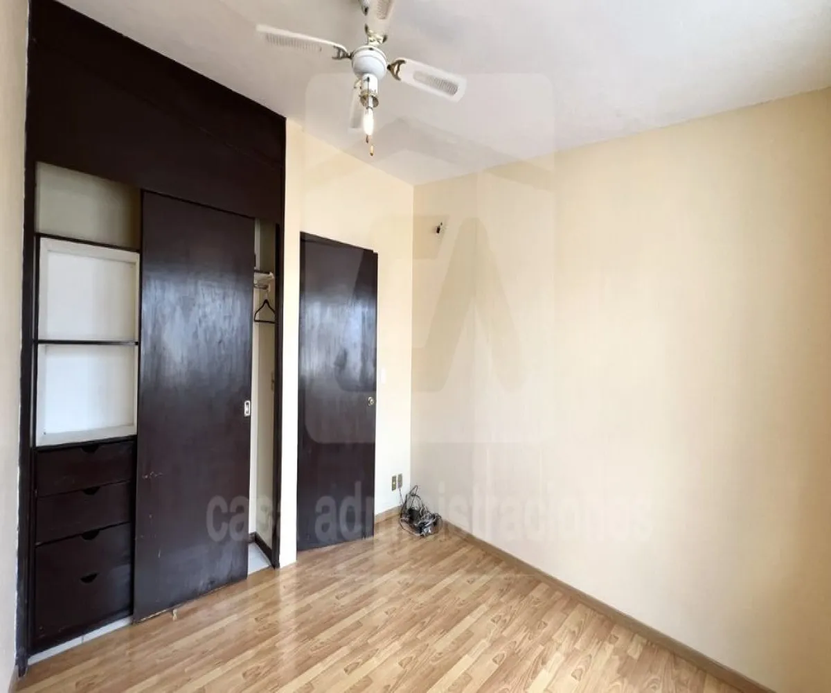 Casa En Venta,Residencial Victoria,Mármol 2989, Zapopan, Jalisco 45089, 5 Habitaciones,3 Baños,Mármol,2,pJUyhYc