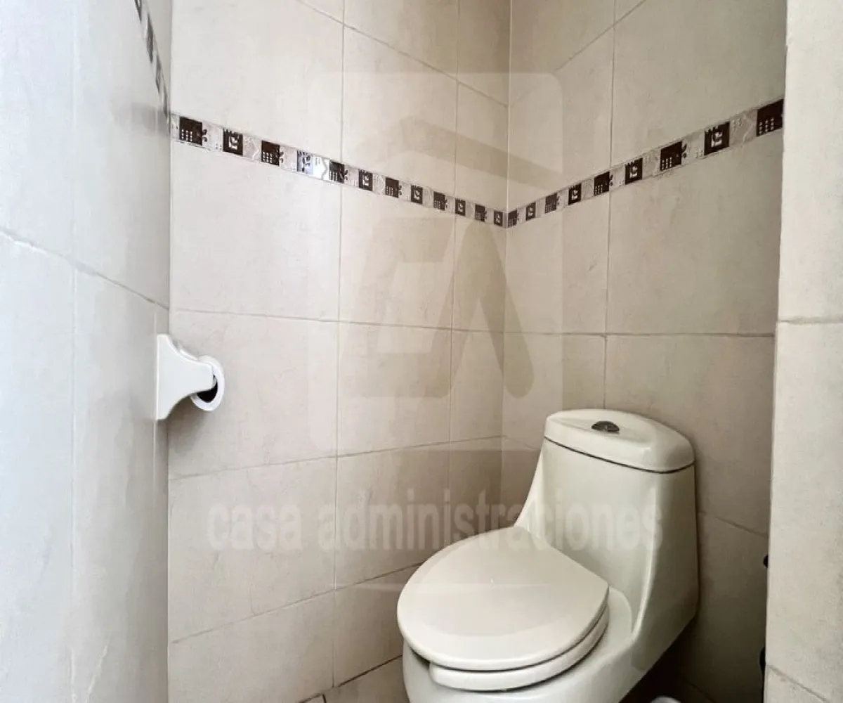 Casa En Venta,Residencial Victoria,Mármol 2989, Zapopan, Jalisco 45089, 5 Habitaciones,3 Baños,Mármol,2,pJUyhYc