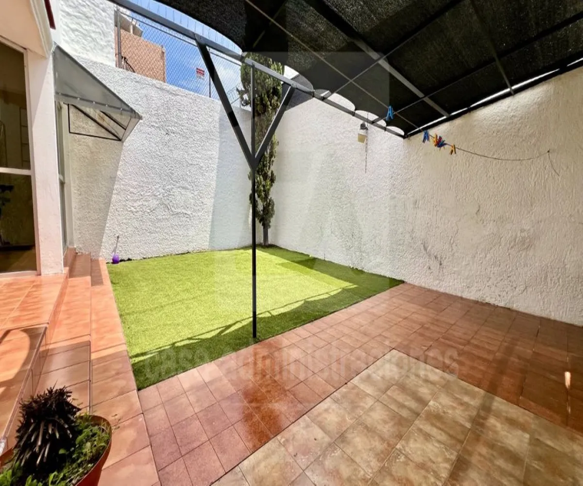 Casa En Venta,Residencial Victoria,Mármol 2989, Zapopan, Jalisco 45089, 5 Habitaciones,3 Baños,Mármol,2,pJUyhYc