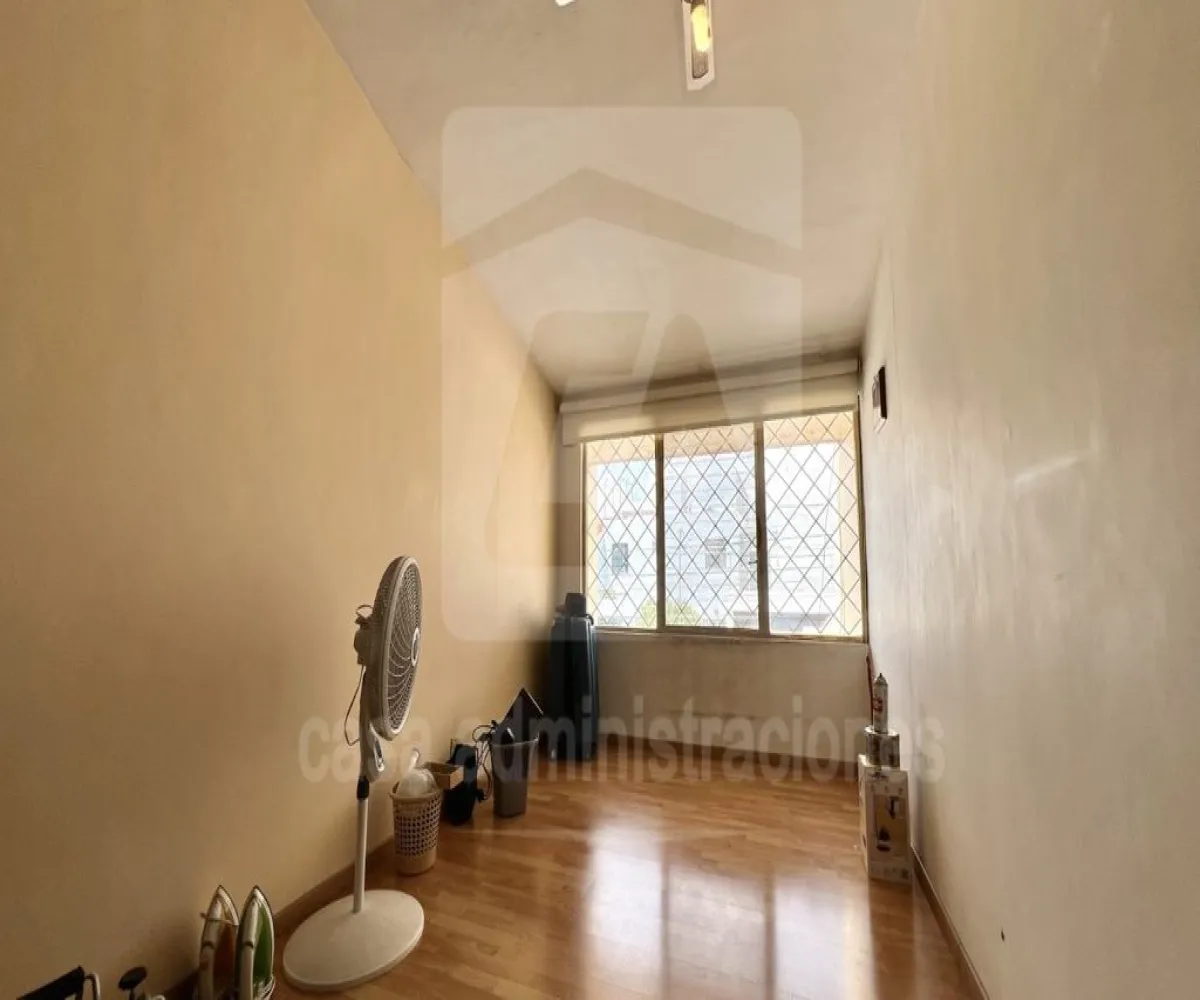 Casa En Venta,Residencial Victoria,Mármol 2989, Zapopan, Jalisco 45089, 5 Habitaciones,3 Baños,Mármol,2,pJUyhYc