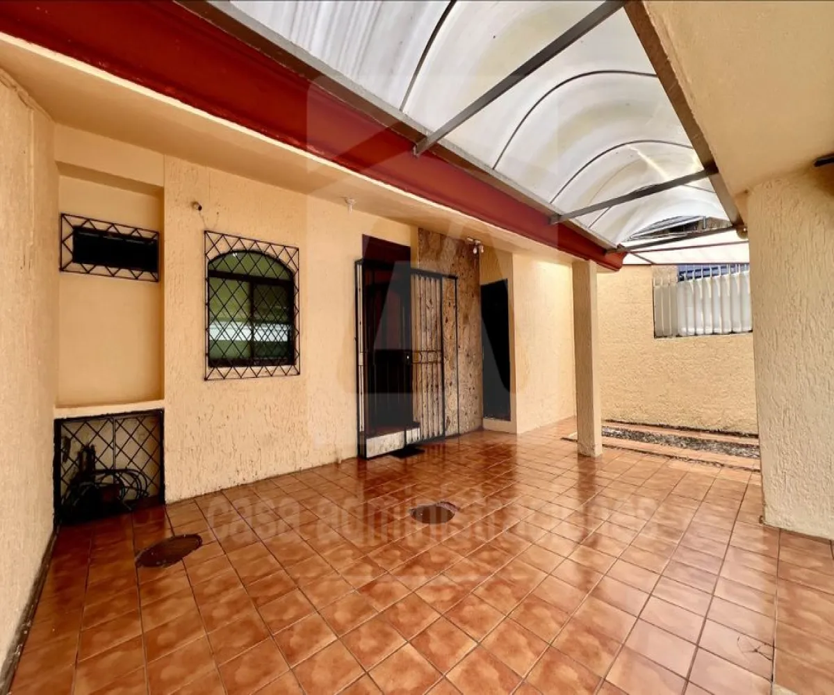 Casa En Venta,Residencial Victoria,Mármol 2989, Zapopan, Jalisco 45089, 5 Habitaciones,3 Baños,Mármol,2,pJUyhYc