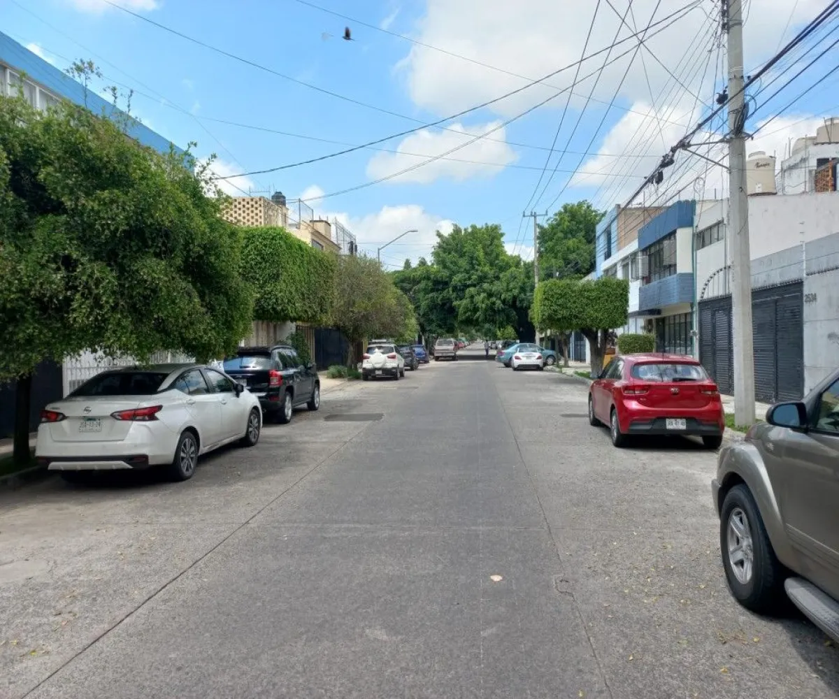 Casa En Venta,Jardines del Bosque,Calle Hércules S/N, Guadalajara, Jalisco 44520, 4 Habitaciones,4 Baños,Calle Hércules,1,pHuQw44