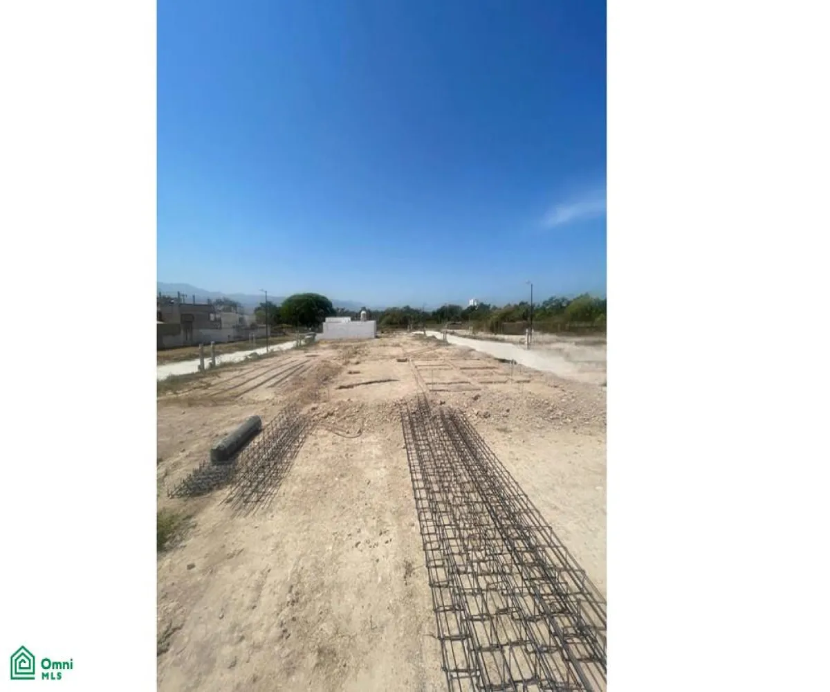 Edificio En Venta,Coapinole,Fraccionamiento Villas del Prado 137, Puerto Vallarta, Jalisco 48290,Fraccionamiento Villas del Prado,MX25993406