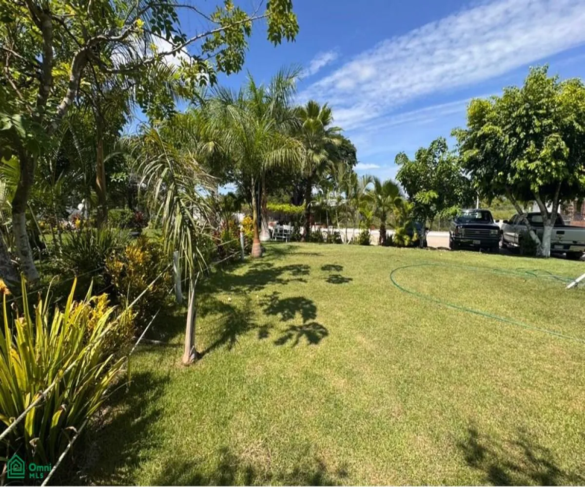 Edificio En Venta,Coapinole,Fraccionamiento Villas del Prado 46, Puerto Vallarta, Jalisco 48290,Fraccionamiento Villas del Prado,MX25993407