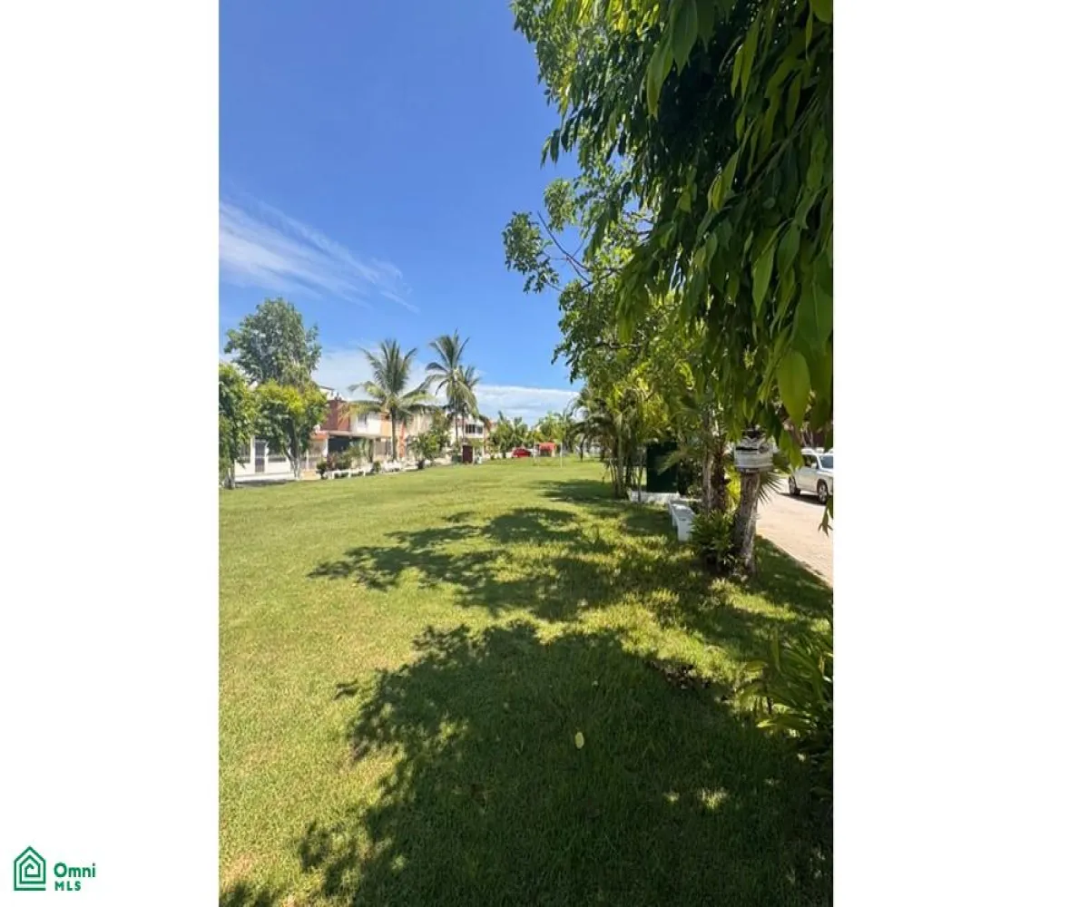 Edificio En Venta,Coapinole,Fraccionamiento Villas del Prado 46, Puerto Vallarta, Jalisco 48290,Fraccionamiento Villas del Prado,MX25993407