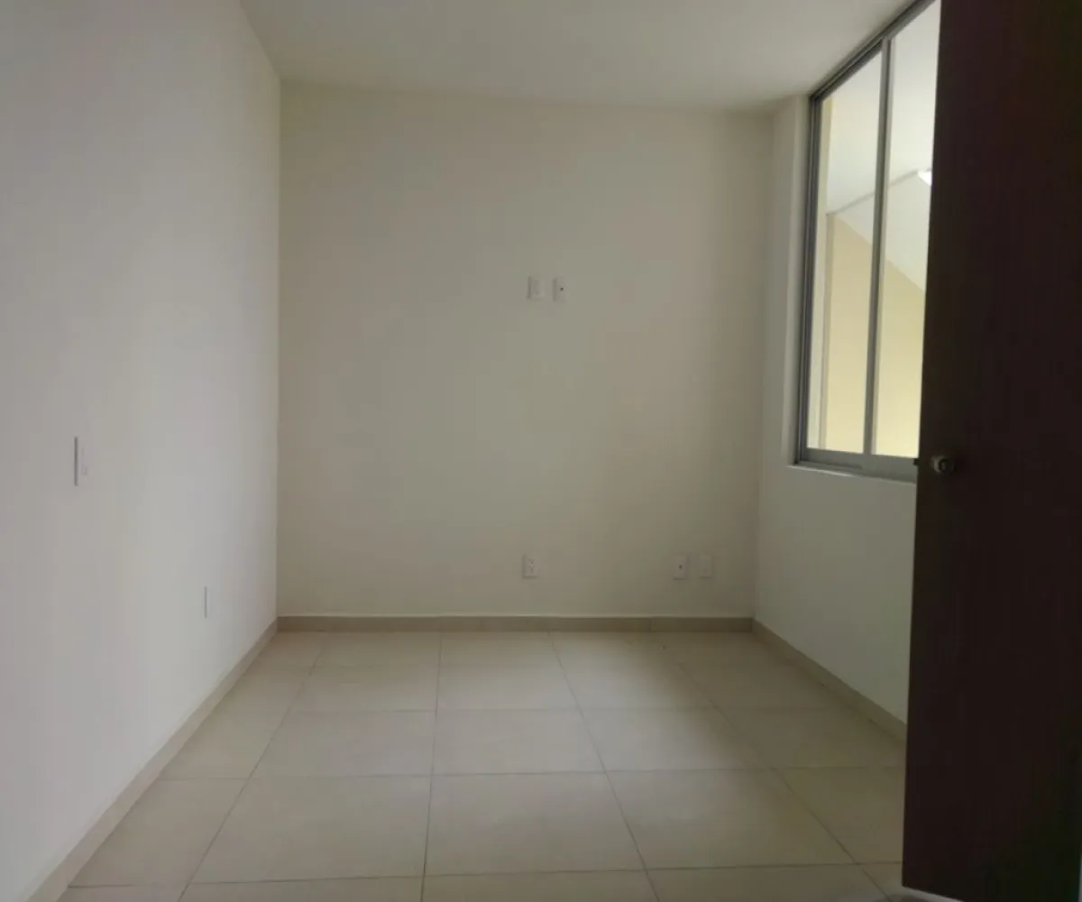 Departamento En Venta,Colonia Oblatos,Calle Hacienda de La Piedra S/N, Guadalajara, Jalisco 44700, 2 Habitaciones,2 Baños,Calle Hacienda de La Piedra,1,pIPLKbJ