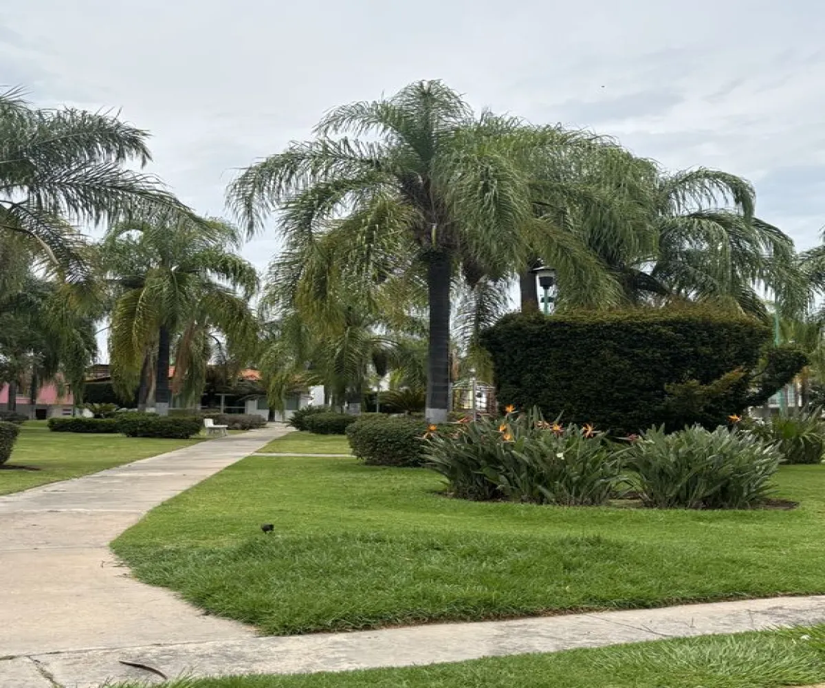 Casa En Venta,Real de Valdepeñas,Zaragoza 50 219, Zapopan, Jalisco 45134, 4 Habitaciones,4 Baños,Zaragoza,2,pdXVMQG