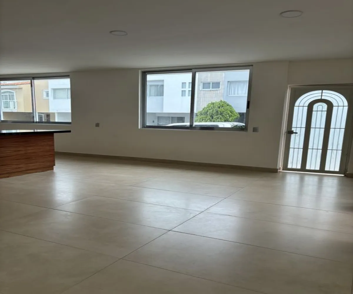 Casa En Venta,Real de Valdepeñas,Zaragoza 50 219, Zapopan, Jalisco 45134, 4 Habitaciones,4 Baños,Zaragoza,2,pdXVMQG