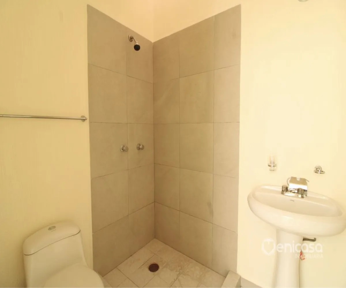 Casa En Venta,Alta California,El centro 1, Tlajomulco de Zúñiga, Jalisco 45650, 3 Habitaciones,2 Baños,El centro ,2,p5uezgN