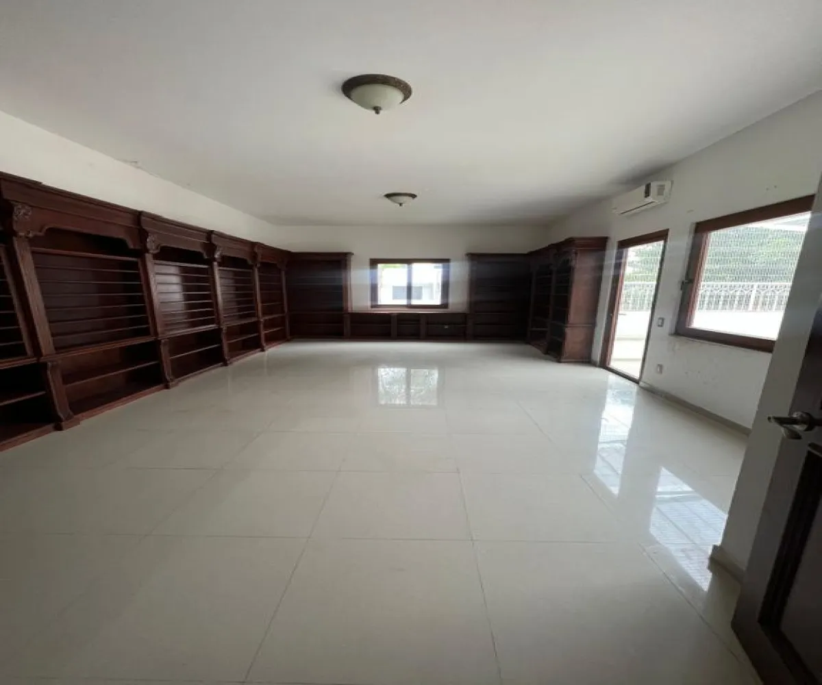 Casa En Venta,Chapalita,Los Jardines S/N, Guadalajara, Jalisco 44500, 3 Habitaciones,3 Baños,Los Jardines,1,pnbt90g