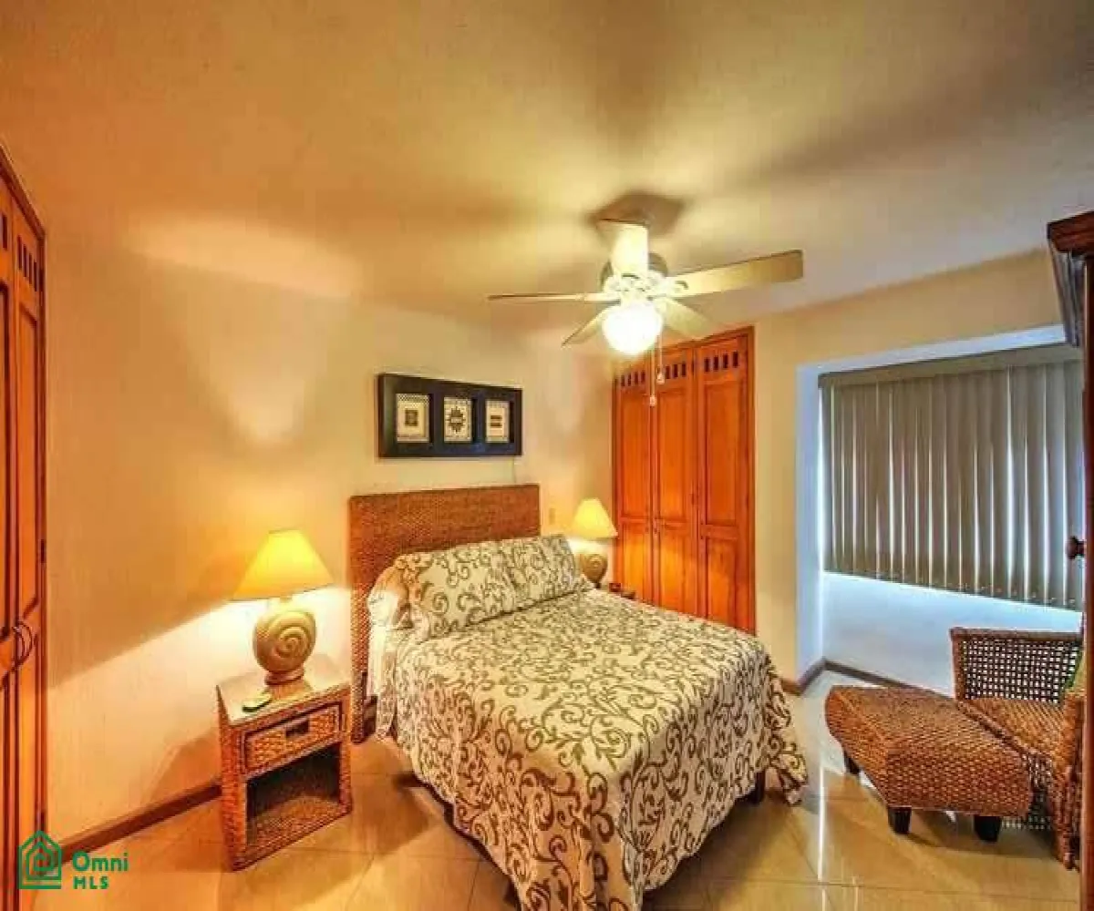 Departamento En Venta,La Marina,Pelícanos 222, Puerto Vallarta, Jalisco 48314, 2 Habitaciones,2 Baños,Pelícanos,MX25995036