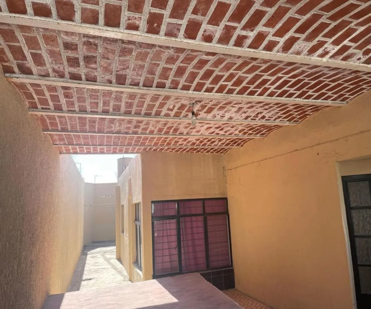 Casa En Venta,Calle San Pablo 30, San Pedro Tlaquepaque, Jalisco 45615, 2 Habitaciones,1 Baño,Calle San Pablo,1,pckmfWI