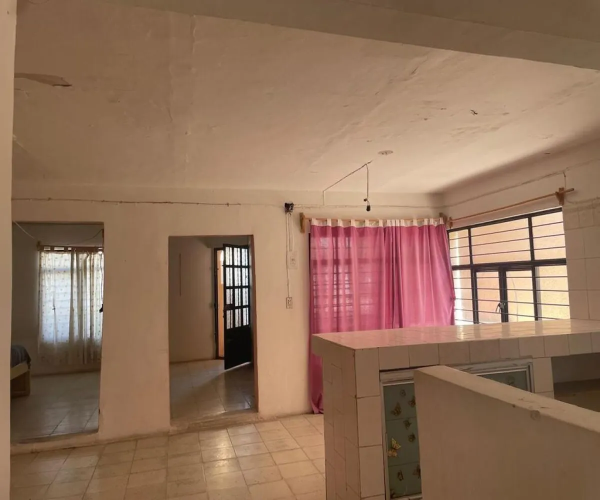 Casa En Venta,Calle San Pablo 30, San Pedro Tlaquepaque, Jalisco 45615, 2 Habitaciones,1 Baño,Calle San Pablo,1,pckmfWI