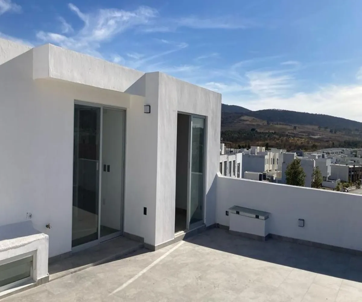 Casa En Venta,Adamar,Avenida Adamar 796, Tlajomulco de Zúñiga, Jalisco 45645, 4 Habitaciones,3 Baños,Avenida Adamar,2,pe2p6WH