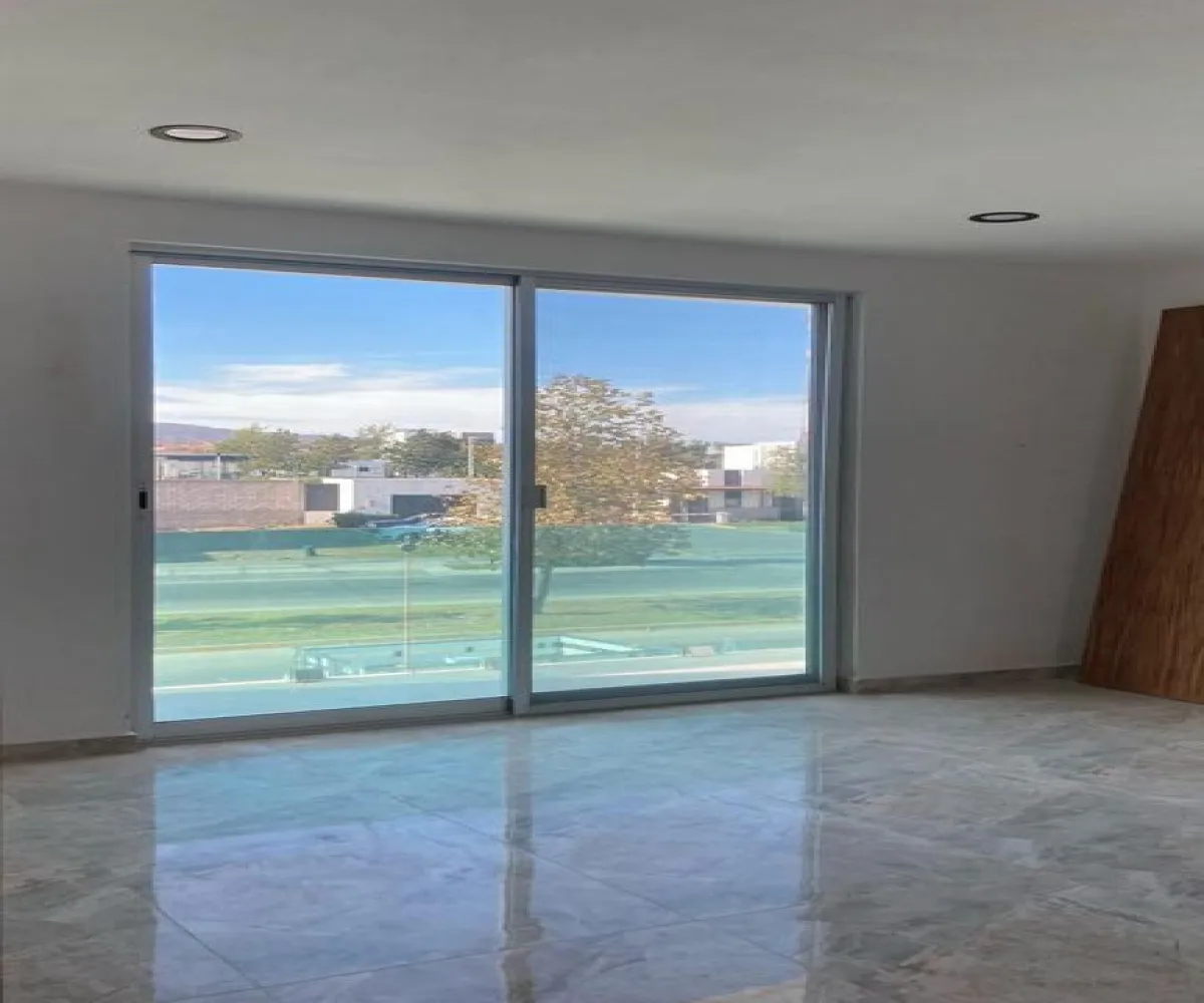 Casa En Venta,Adamar,Avenida Adamar 796, Tlajomulco de Zúñiga, Jalisco 45645, 4 Habitaciones,3 Baños,Avenida Adamar,2,pe2p6WH
