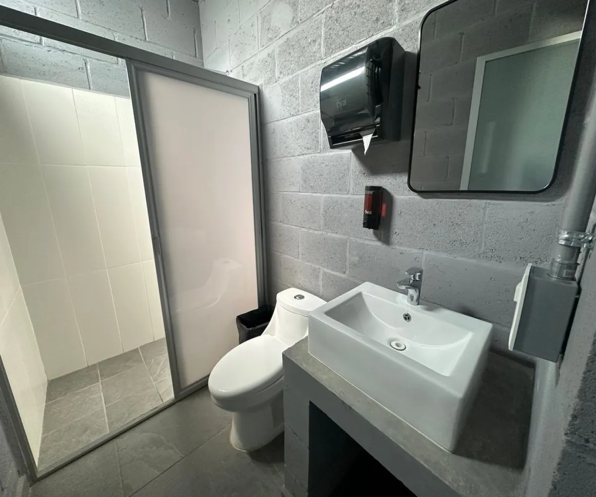 Bodega En Venta,Nextipac,Camino al Alemán S.N., Zapopan, Jalisco 45220,2 Baños,Camino al Alemán,1,p60tmem